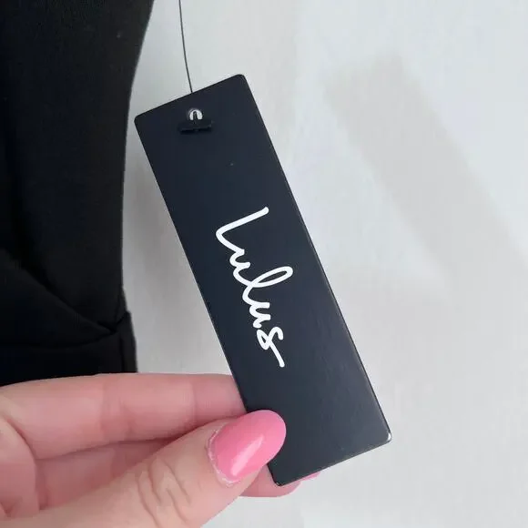 NWT Lulus Sealed With A Kiss Body Con Black Ruffle Dress Size: Medium - Picture 8 of 16